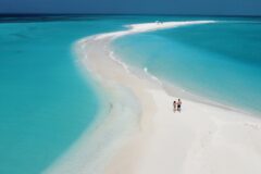SANDBANK shutterstock_2556501659