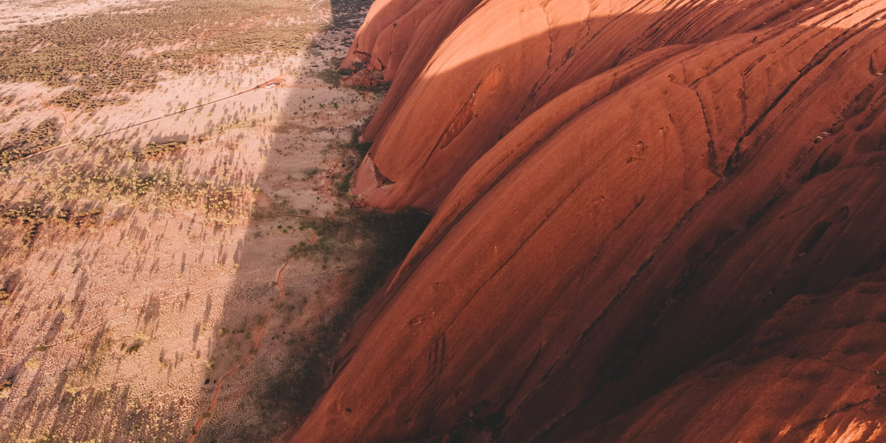 Yulara Uluru 1st image, delete current credit Tourism Australia